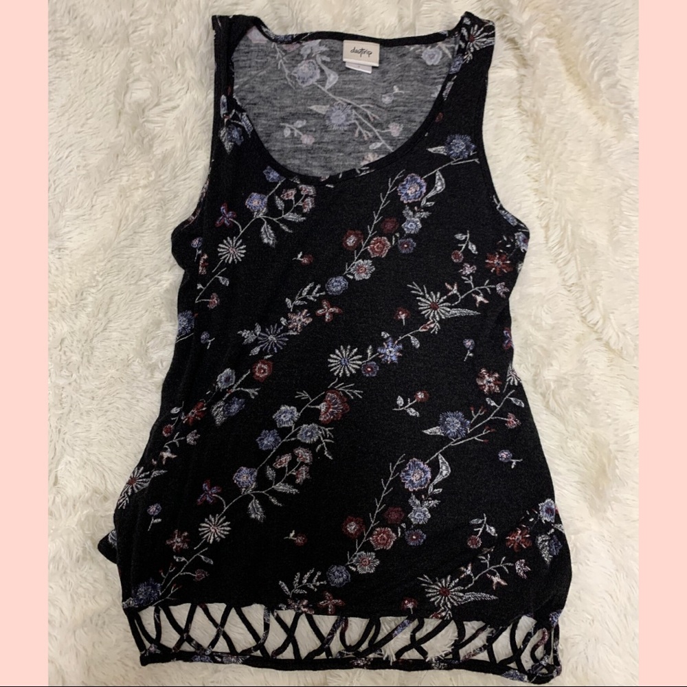 Cute floral tank top with detailing on bottom